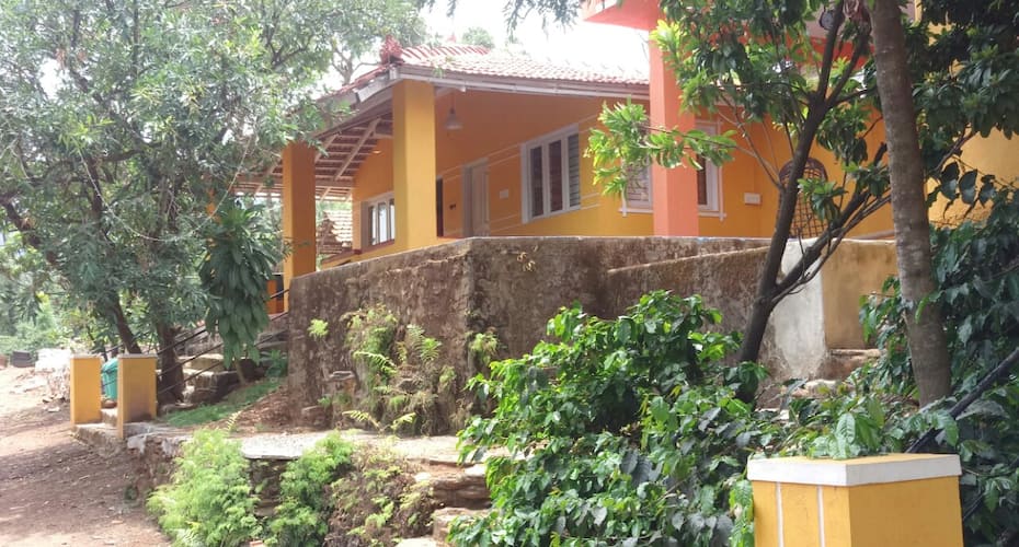 Green Rose Home stay , QHALANDARi Khizer Coffee Estate, Chikmaglur 4